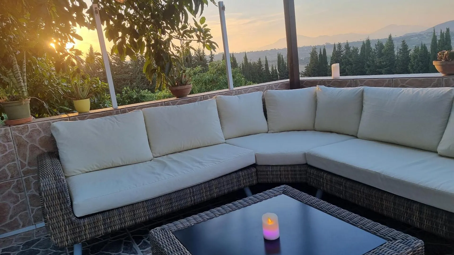 Finca Vista El Montanes 말라가 0*,