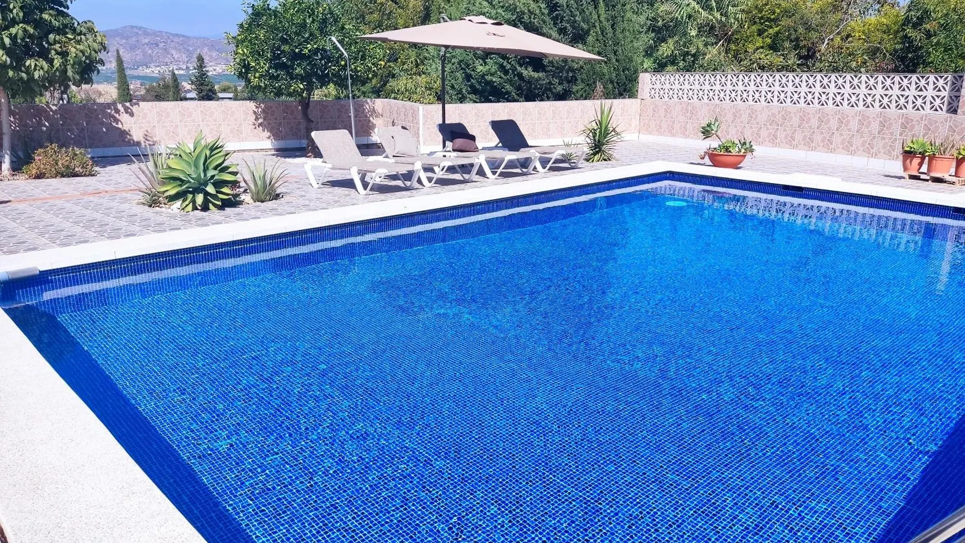 Finca Vista El Montanes Malaga Villa